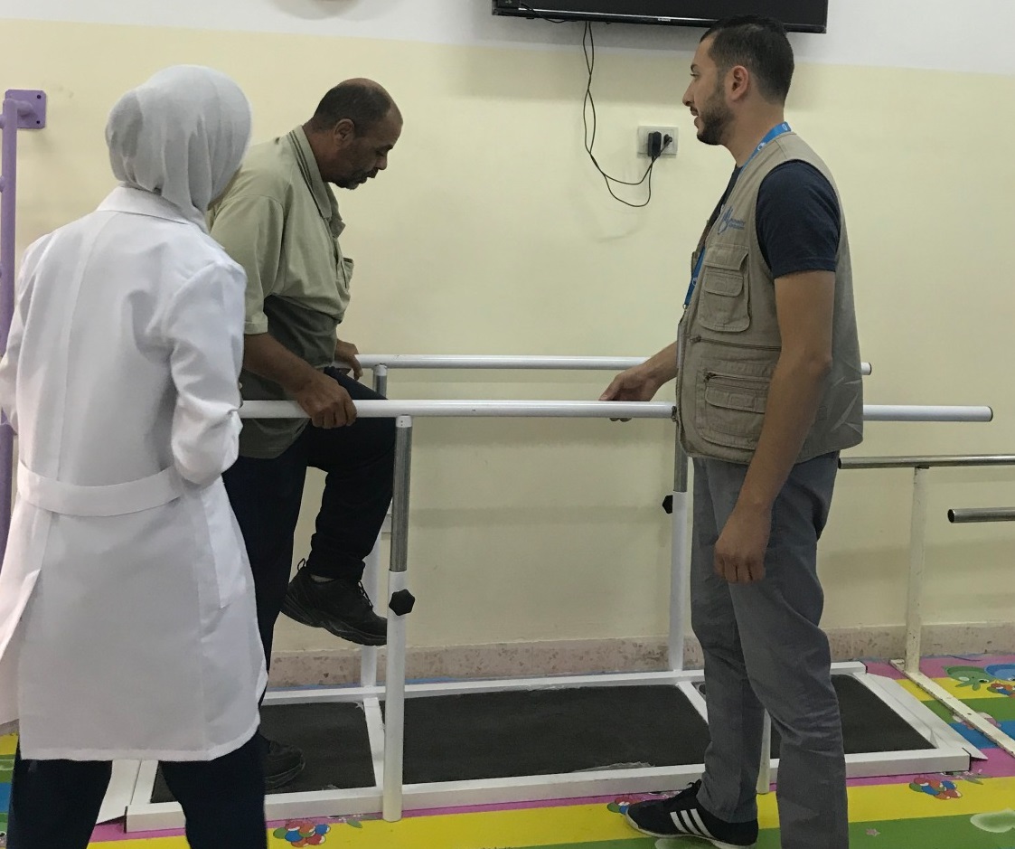 ABdelrazzaq a été soutenu par Handicap International durant toute sa convalescence.